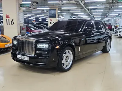 Rolls-Royce Phantom