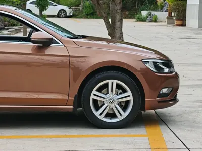 Volkswagen Lamando
