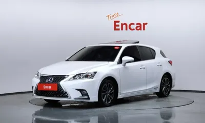 Lexus CT200h