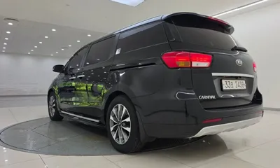 Kia Canival