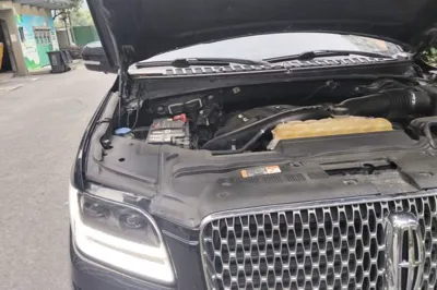 Lincoln Navigator