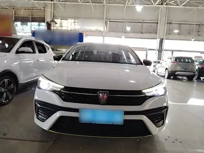 Roewe i5