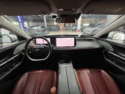 Xpeng P7