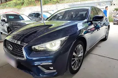 Infiniti Q50L
