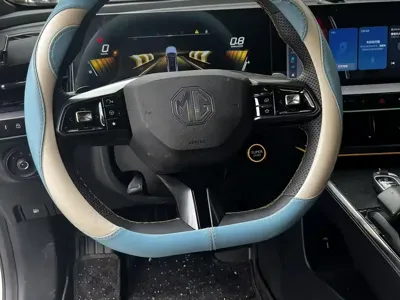 MG MG5 Scorpio