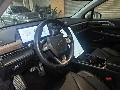 Xpeng P5