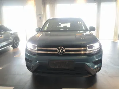 Volkswagen Tharu