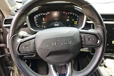 Lynk & Co 05