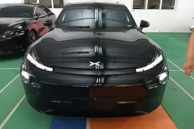 Xpeng P7