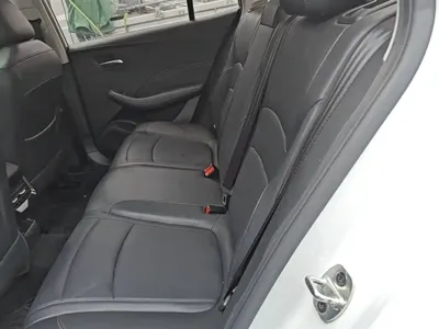 Roewe i5