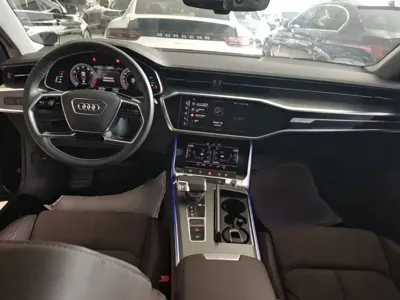 Audi A7L