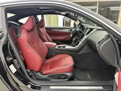 Infiniti Q60