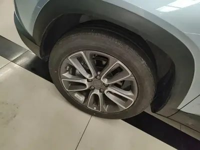 Geely ICON
