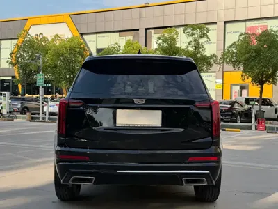 Cadillac XT6