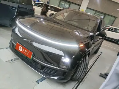 Li Auto Li L8