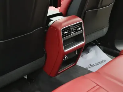 Porsche Cayenne Hybrid