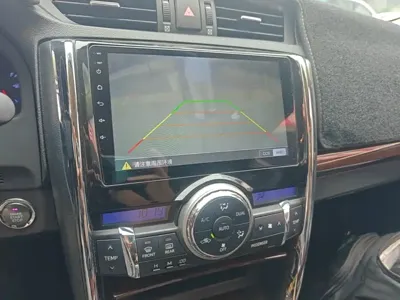 Toyota Reiz