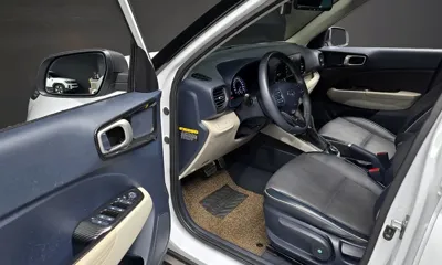 Hyundai Venue