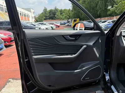Hongqi Hongqi HS5