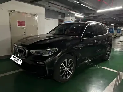 BMW X5 (Import)