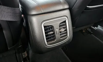 Chrysler 200