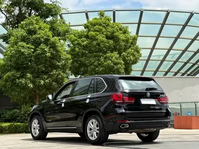 BMW X5 (Import)