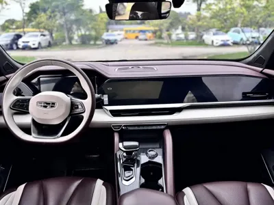 Geely Xingyue L