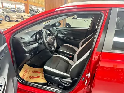 Toyota Yaris L
