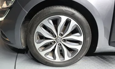 Renault-KoreaSamsung SM6