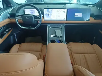 Xpeng G9