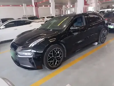 Zeekr 001