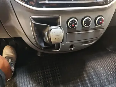 大通 V80