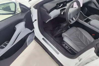Nio ET5