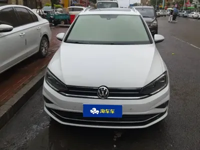 Volkswagen Golf Sportsvan