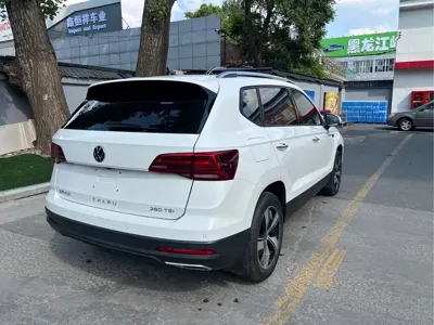Volkswagen Tharu