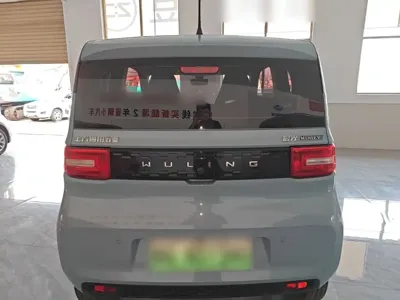 Wuling MINIEV