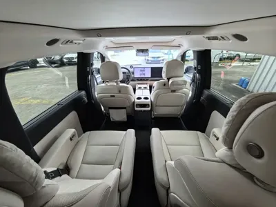 Li Auto Li MEGA