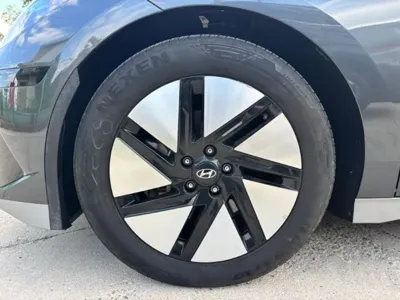 Hyundai Ioniq6