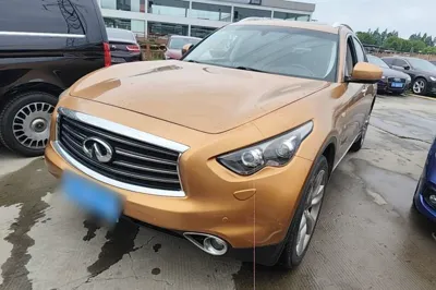 Infiniti QX70