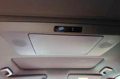 Li Auto L8