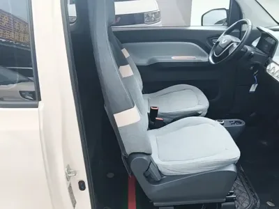Wuling MINIEV