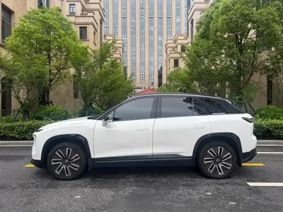 Nio ES7