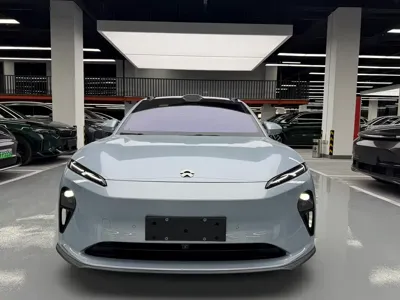 Nio ET5