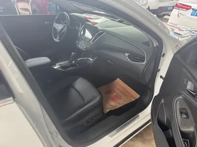 Chevrolet Malibu XL