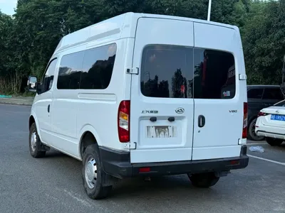 大通 V80