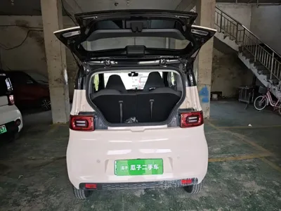 Wuling MINIEV