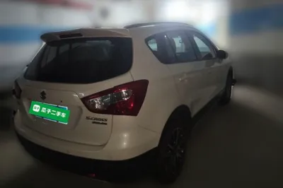 Suzuki S-Cross