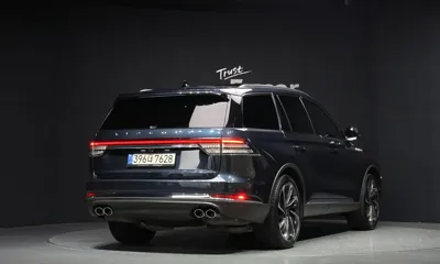Lincoln Aviator