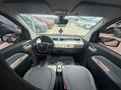 Wuling MINIEV