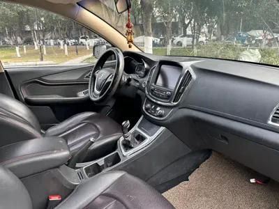 Baojun 560